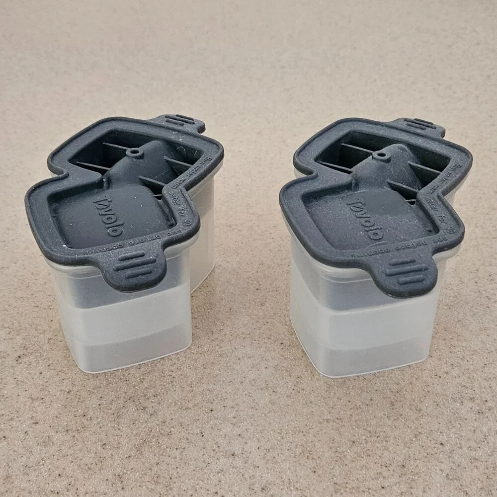 RARE 2 TOVOLO DOUBLE STACKING LIQUOR WHISKEY COCKTAIL ICE CUBE MOLD SLOW MELTING